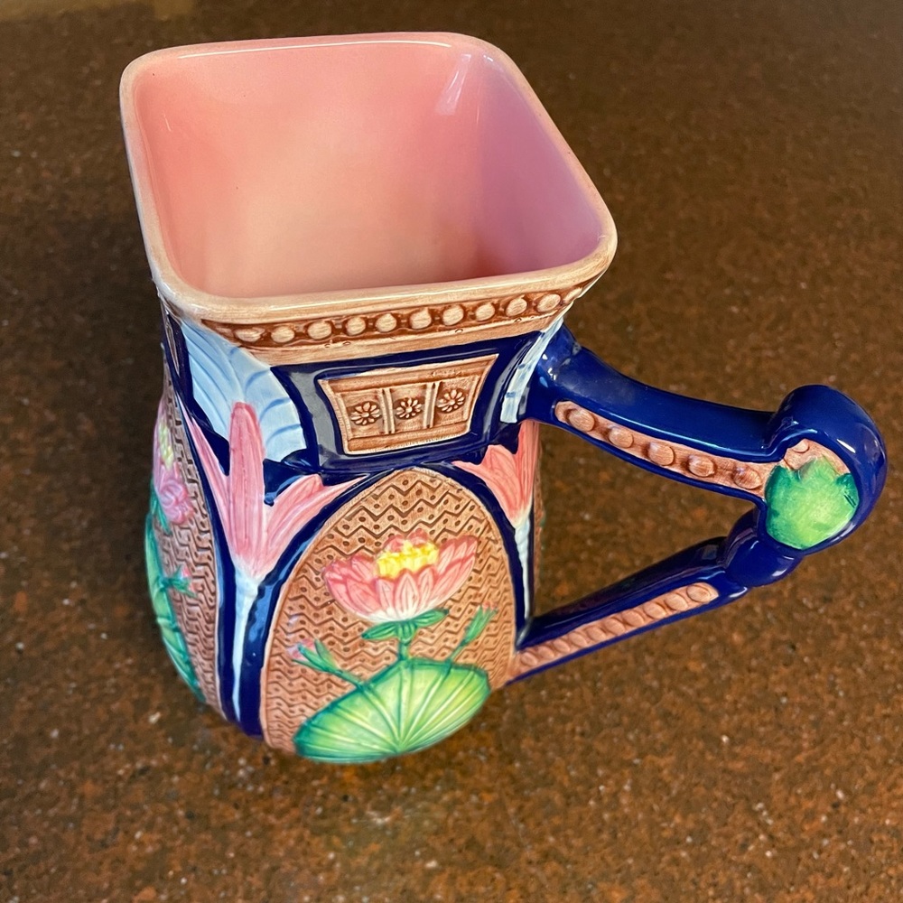 Majolica Vintage Rare 1992 Hand Painted Pottery Pitcher Vase With Handle